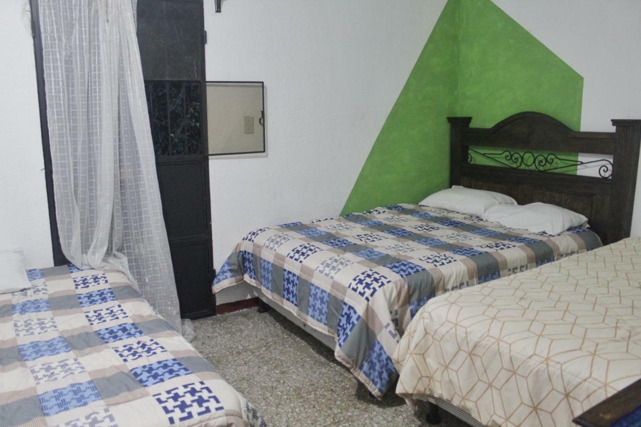 Готель Casa Familiar Antigua Екстер'єр фото